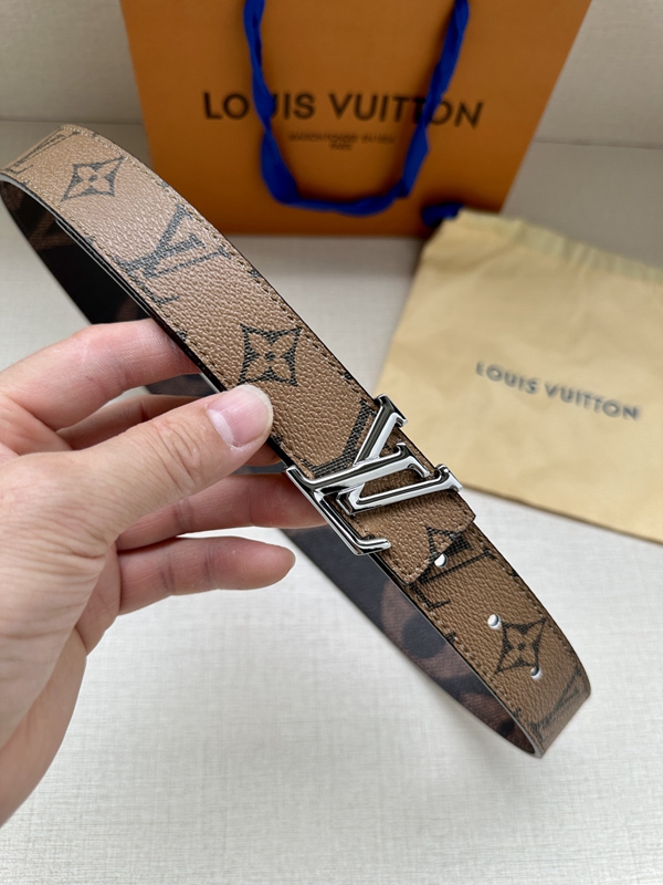 激安ルイヴィトンベルト正面デザイン